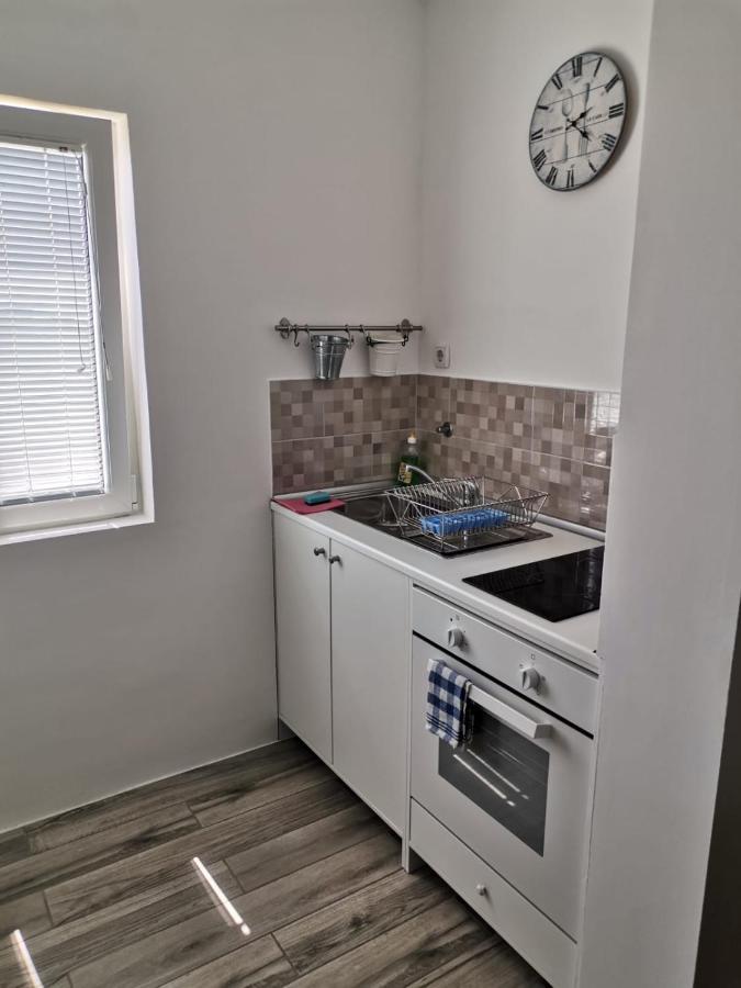 Apartments Oskar Banjole Eksteriør billede